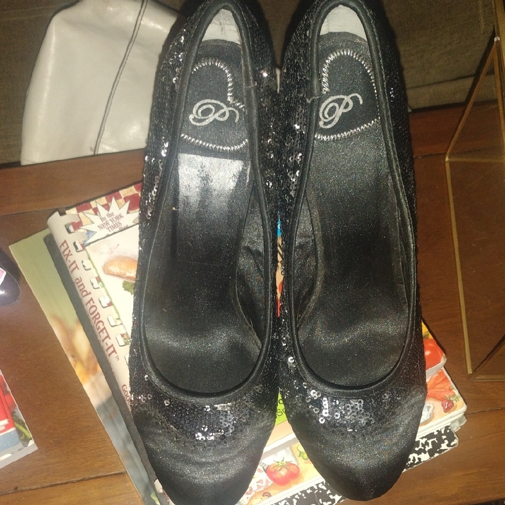 Pastry Black Satin Sequin Heels In Excellent Condition
